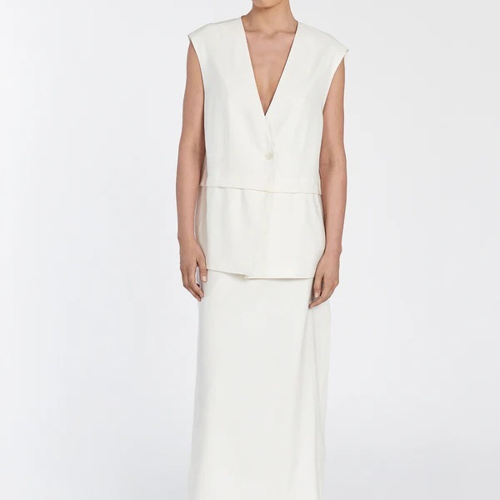 DISSH NWT Off White Linen Vest